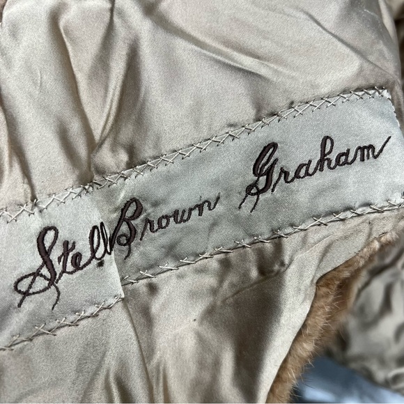 Lovely Vintage Cain-Sloan Co. Nashville Fur Stole - Picture 5 of 13